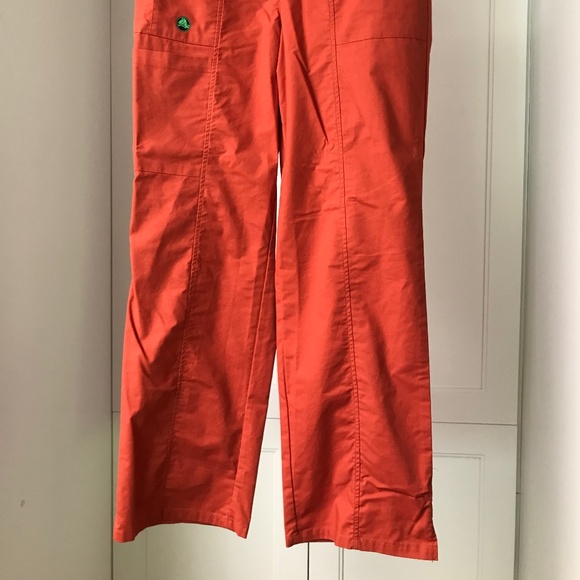 Crocs Medical Scrubs Uniform Women’s S Small Burnt Orange Top & Bottom - Picture 5 of 10